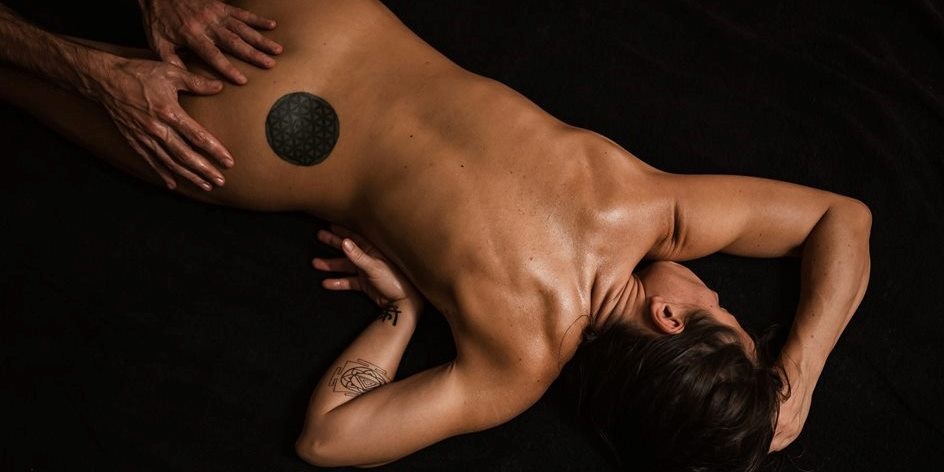 What to Look for in a Therapist for Tantric Massage