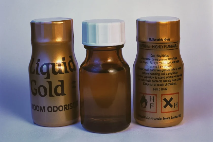 Top Benefits of Choosing Poppers Wholesale for Your Business